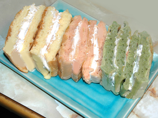ホットケーキミックスで簡単 三色のワッフルケーキ Torezuの簡単 本格的なレシピ