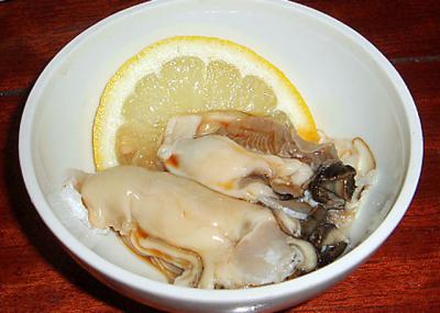 牡蠣のレモン酢