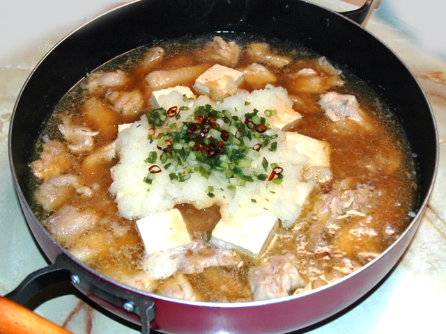 豆腐とおろしのさっぱり鍋！豆腐と鶏肉のおろし鍋♪